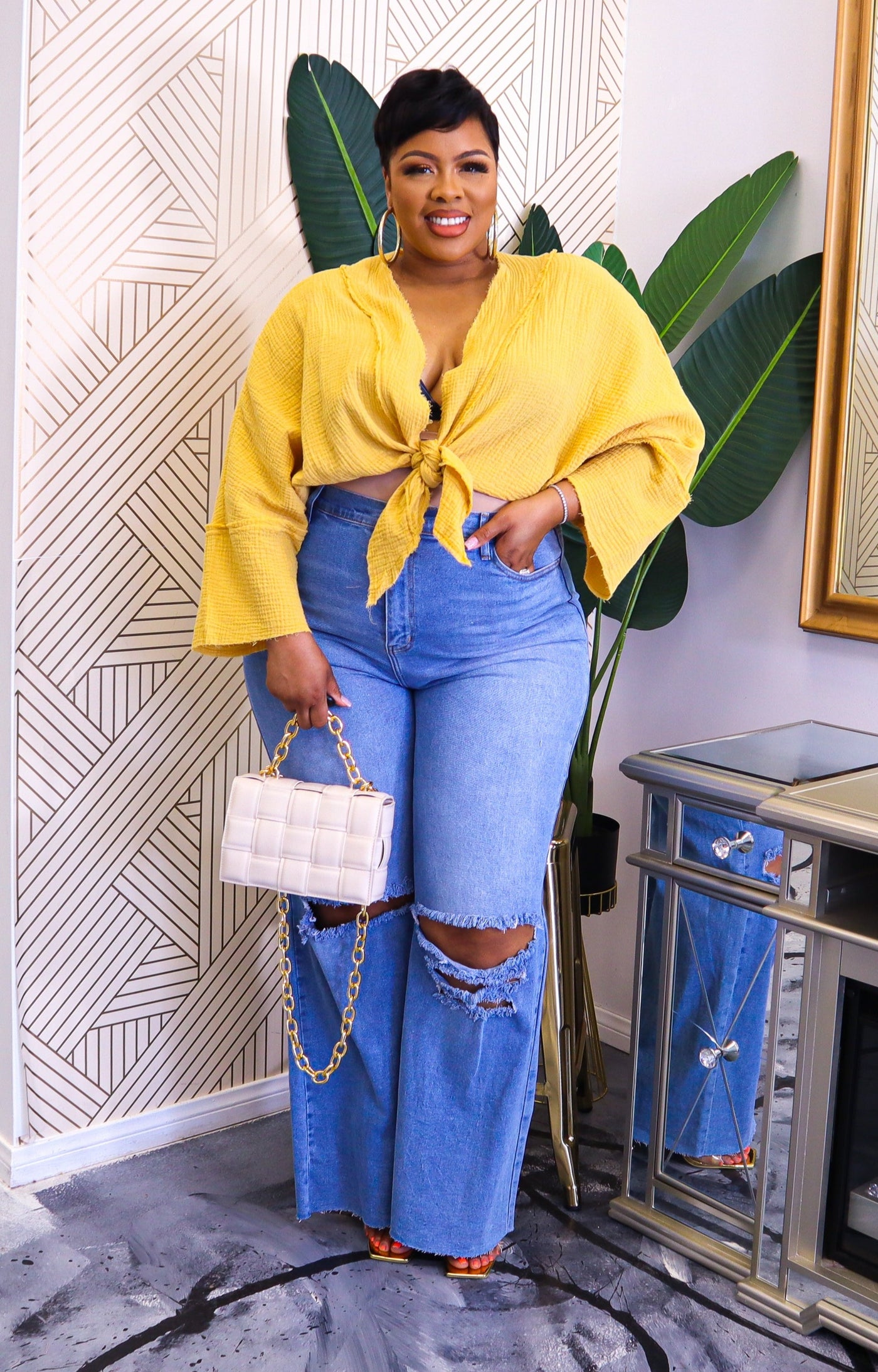 The Bomb Mom | Wide Leg Mom Jeans