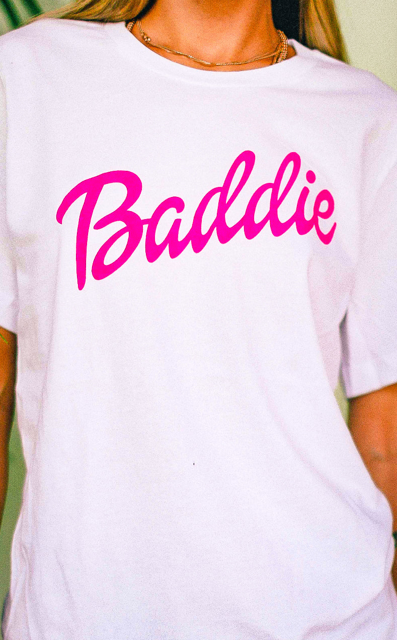 Baddie | Tee